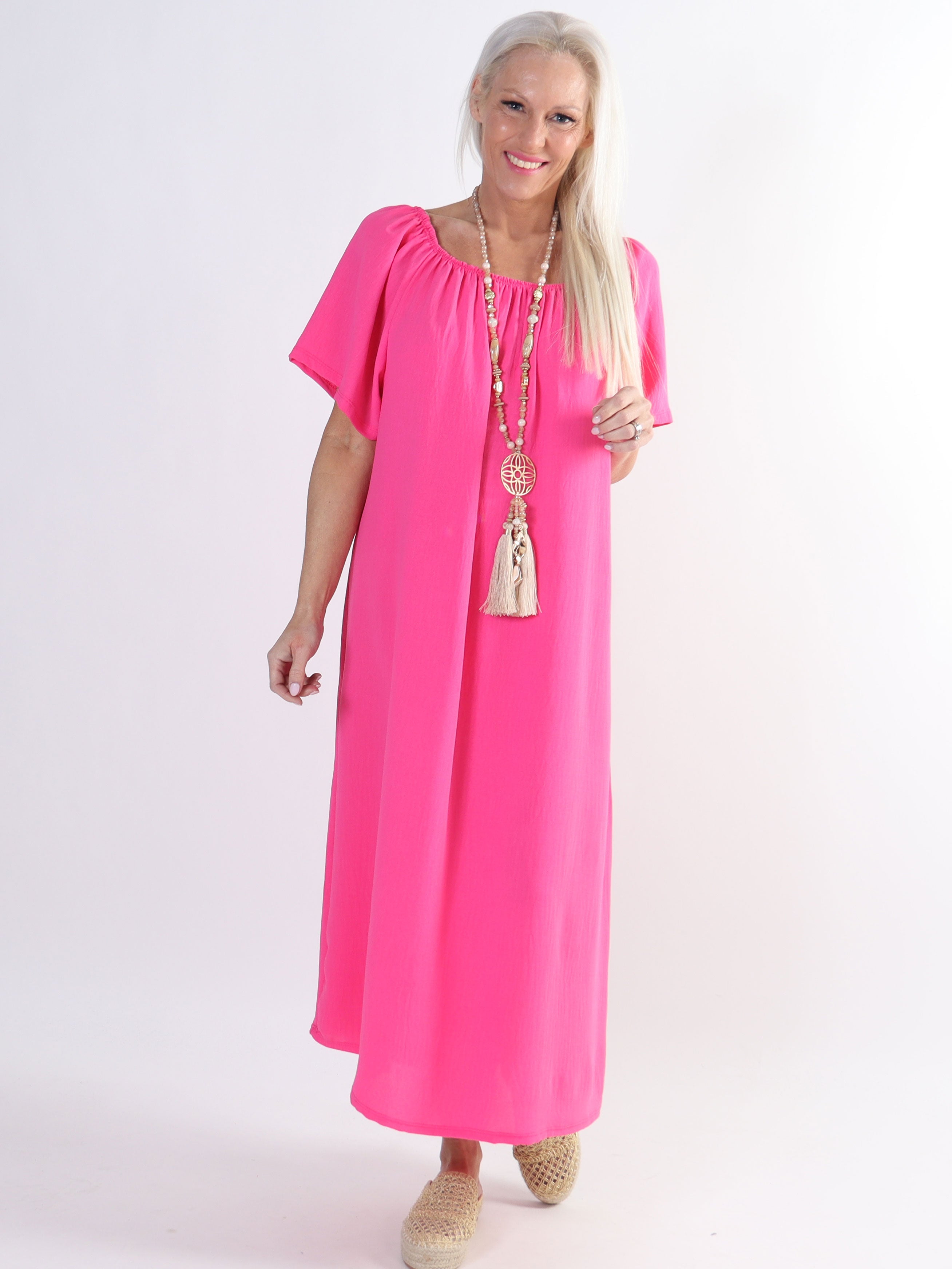 Taima - Lång enfärgad plus size-klänning med resår i nederkant